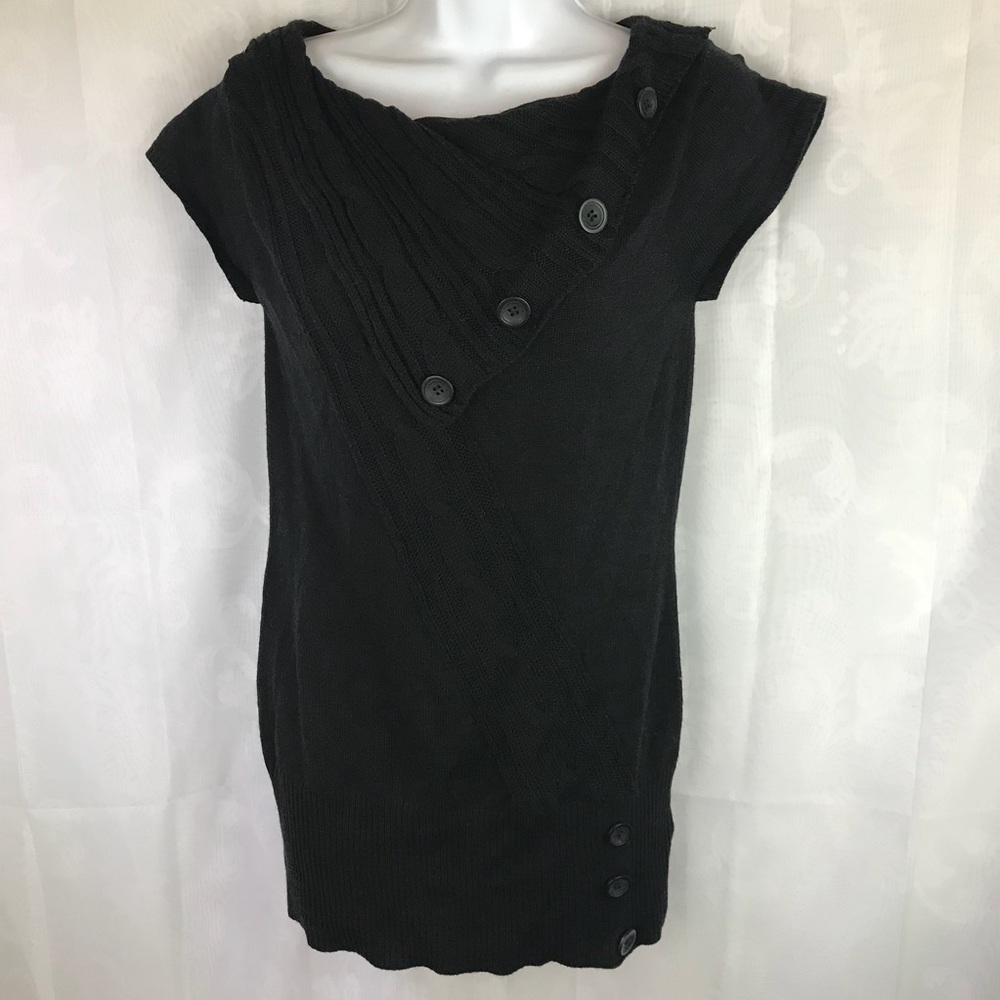 Knit short sleeve womens medium black sweater